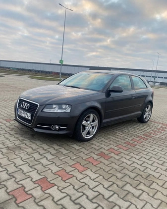 Audi A3 cena 19000 przebieg: 188000, rok produkcji 2010 z Września małe 67
